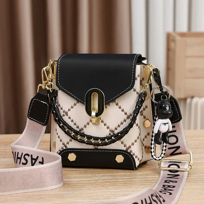 SimpleSling™ Lightweight Crossbody Bag