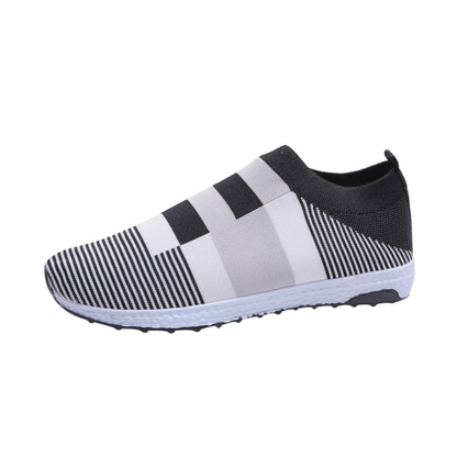 Women's Plus Size Mesh Sneakers